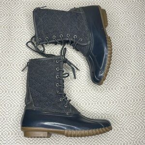 Madden Girl | Rain Boot with zippers - Grey quilted with rubber